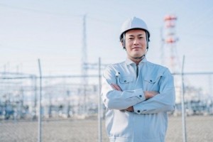 携帯基地局／事前調査や現場管理